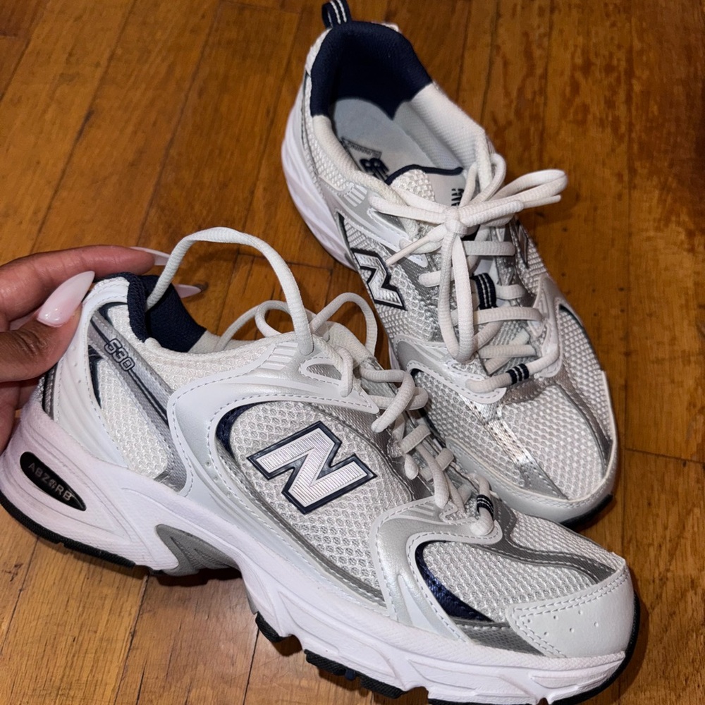 New Balance 530  Shoes White Silver Mesh